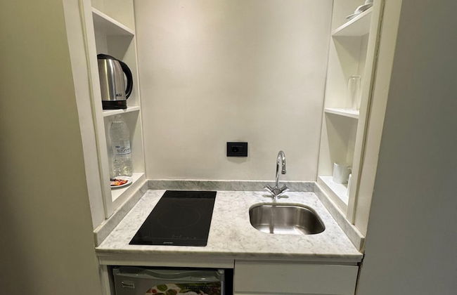 NY Suites Hotel - Photo 30