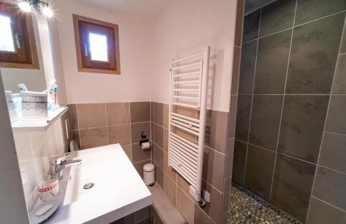 Magnifique chalet à 3km PEYRAGUDES PYRENEES LUCHON - Foto 36