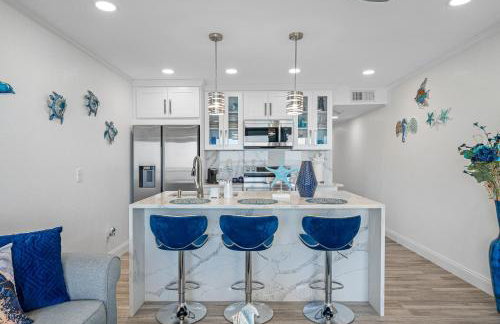 Sunset Paradise - Find yourself in Tampa - Photo 7