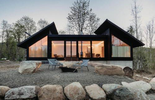 Amazing Falls Cabin - The Refuge at Kulshan - Photo 1