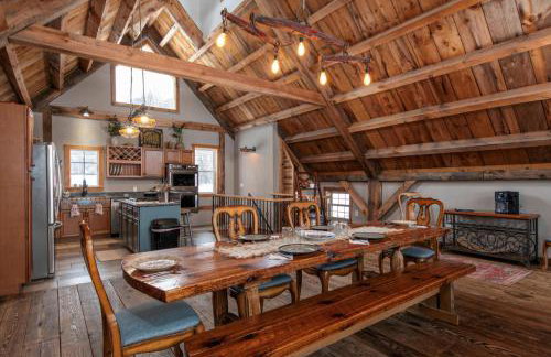 Vermont Retreat 3BR with Mountain Views and Trails - Foto 35