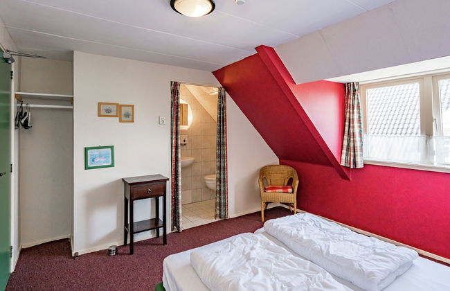 Quaint Holiday Home in Friesland by the Lake - Foto 6