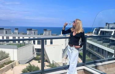 Gran Apartment-Iconic Sea View - Photo 1