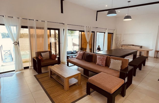 Assine Magnifique Villa Avec Piscine - Photo 18