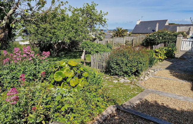 Holiday Home in Locquirec Near Sandy Beach - Foto 21