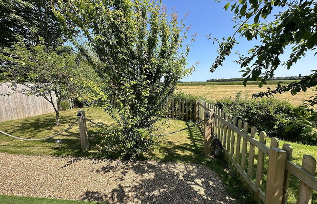 Luxury Glamping Pod With Hot Tub, fee Applies - Photo 21