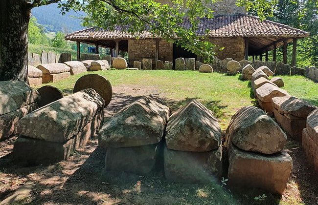 Tour privato visitando villaggi, foreste e valli in Biscaglia - Foto 2