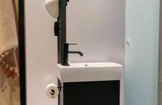 Heartleaf | Modern Lux Mirror Home | HotTub - Foto 38