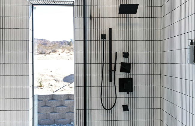 Luxe Modern Escape w/ Pool, Hottub, Firepit, Desert View Obsidian by Avantstay - Foto 8