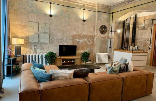 Cool Industrial Flat for 5 - Foto 1
