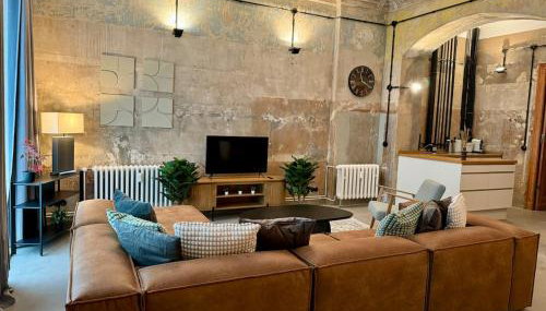Cool Industrial Flat for 5 - Foto 1