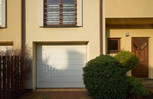 Bright 4 bedroom House with living room and work place Warsaw - Foto 5