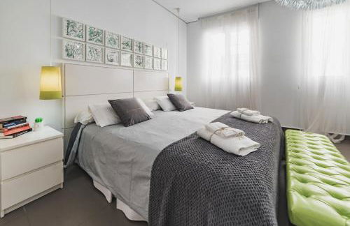 Beach & Urban Attic - Photo 18