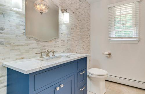 Pool, Sunroom and Gardens Luxe Sandy Hook Home! - Foto 11