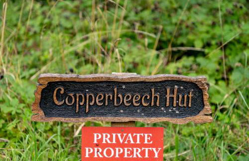 Copperbeech Hut - Romantic Hideaway with a Private Hot Tub - Photo 3