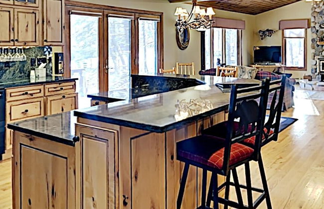 Lazy Pines Lodge - Foto 9