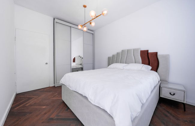 Spacious 4BD House w Pool in Hezliya - Foto 13