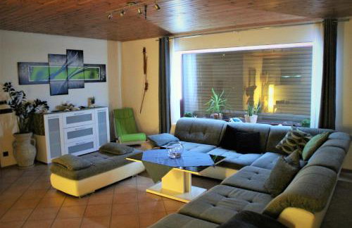 Die Panorama-Wohnung-im-Grünem - Foto 1