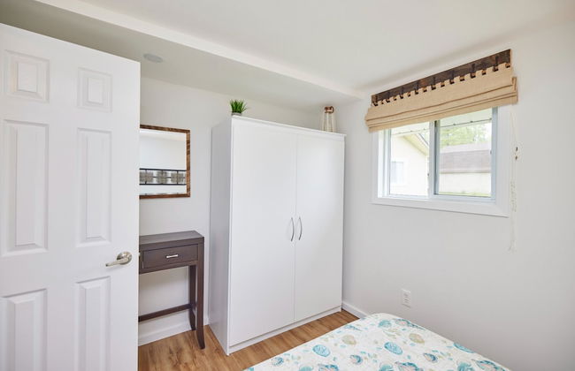 Lake Haven Beach Resort - Photo 8