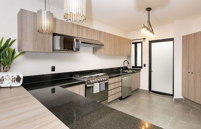 Enjoy SMA Nestled in Nueva Escondida - Foto 15