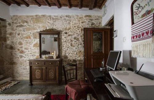 Sofiana's Garden Retreat with Private Pool - Foto 29