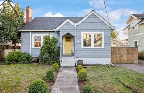 Charming Home in Inner Southeast Portland - Photo 27