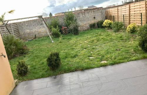 Agréable maison proche Gare avec parking gratuit - Foto 18