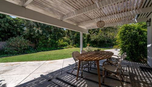 Newly remodeled home w pool & private back yard - Foto 4, Garden, Garden view