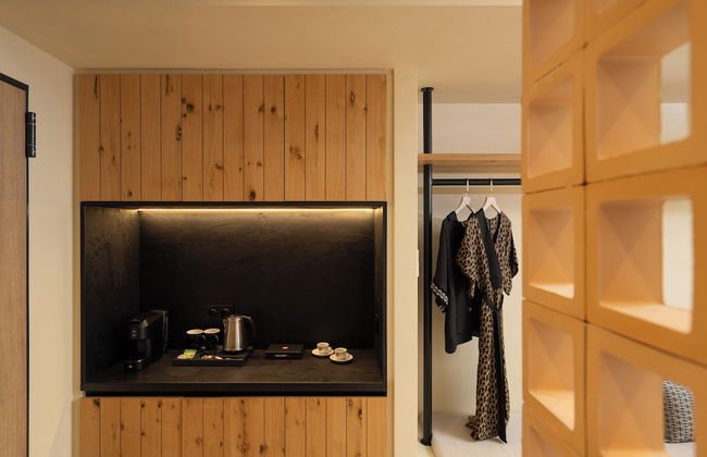 Portiani Suites - Photo 32