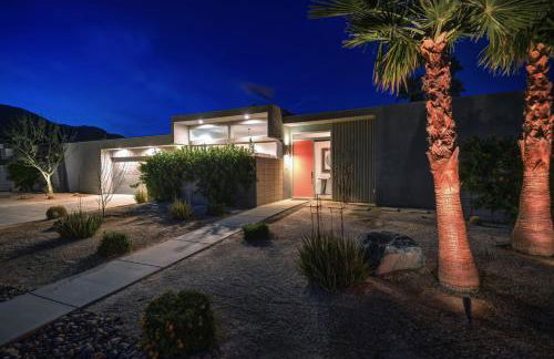 Oranj Door Modern - 4BR Pool, Hot Tub, Large Backyard - Foto 37