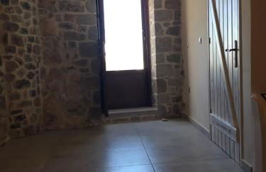 Elata Stone House - Photo 26