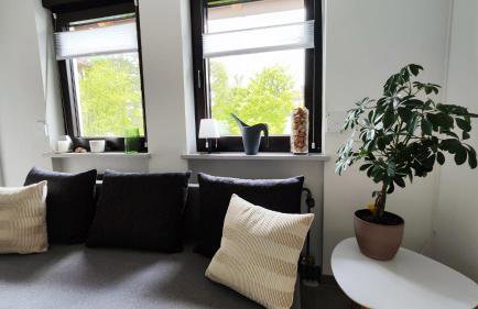 Stilvolle zwei Etagenwohnung, Parkplatz - Foto 12