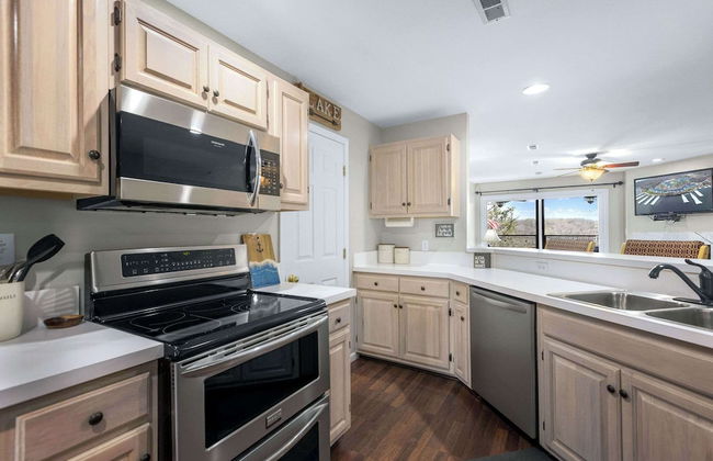 Family Lakefront Oasis Picture Perfect Retreat! - Photo 12