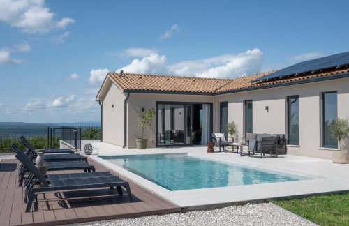 Villa TonKa with jacuzzi sauna and private pool - Photo 2