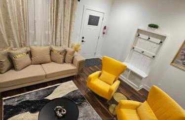 Charming 3 Bedroom house near Downtown IN - Photo 23