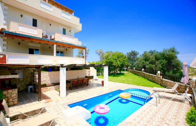 Villa Kirianna Crete - Photo 29