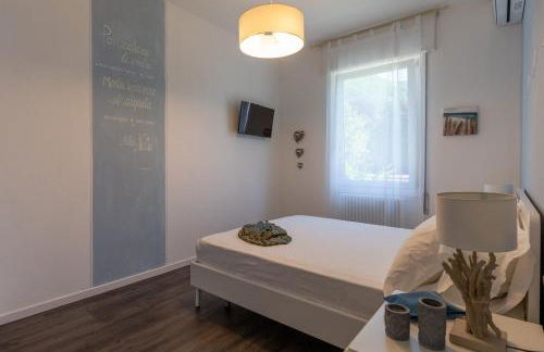 Maji Como Lake - Lake Como Historic Villa Apartments with Pool & Parking, 100m from Ferry & train - Foto 20