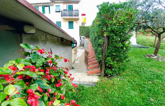 Holiday Home in Lucca With Pool & Garden - Foto 32