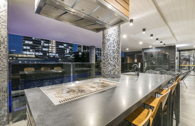 Nero Newstead - Photo 9