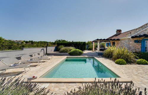 Stonehouse Milan - Photo 30