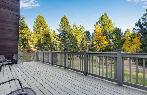 Woodland Park Scandi Cabin, Mtn Views & Hot Tub - Foto 8