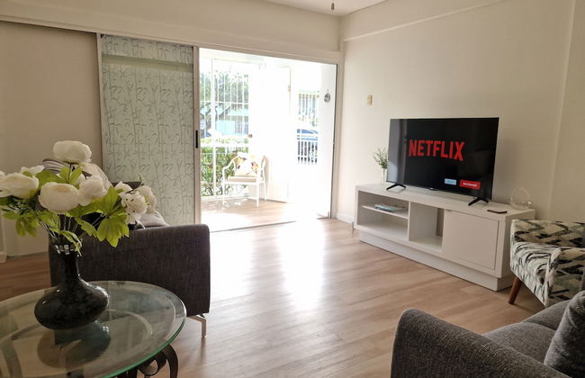 2 Bed parking gated modern - Photo 15