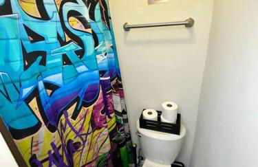 Cozy & Colorful Miami Art Canvas w/HotTub & Murals - Foto 10