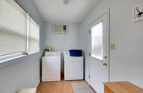 Lakefront House with Boat Ramp, Dock and Sunset Views! - Foto 18