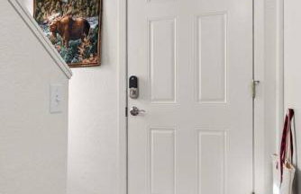 Moose Meadows- Near the airport, centrally located - Foto 11