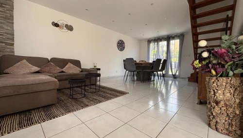 Jolie Colombe, maison 3 ch 2 sdb beau jardin terrasse aménagée à 15 mn à pied de la mer du centre Port en Bessin proche golf et d'Omaha Beach et Bayeux - Foto 3