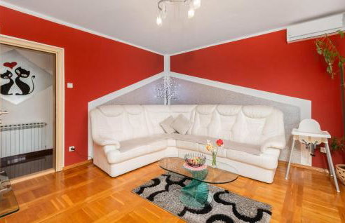 Amazing Home In Lic With Wifi - Foto 5