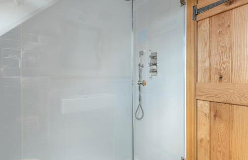 Silhouette's Stable - Uk34102 - Foto 16