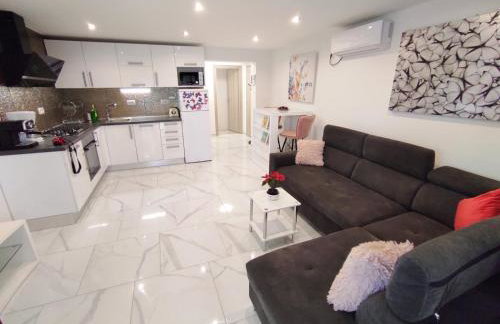 Apartman Dino with heated pool - Foto 4