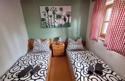 Waldferienhaus 98 im bayerischen Waldferiendorf I 3 Schlafzimmer I Lagerfeuerplatz - Foto 7